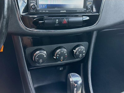 2011 Chrysler 200 Touring
