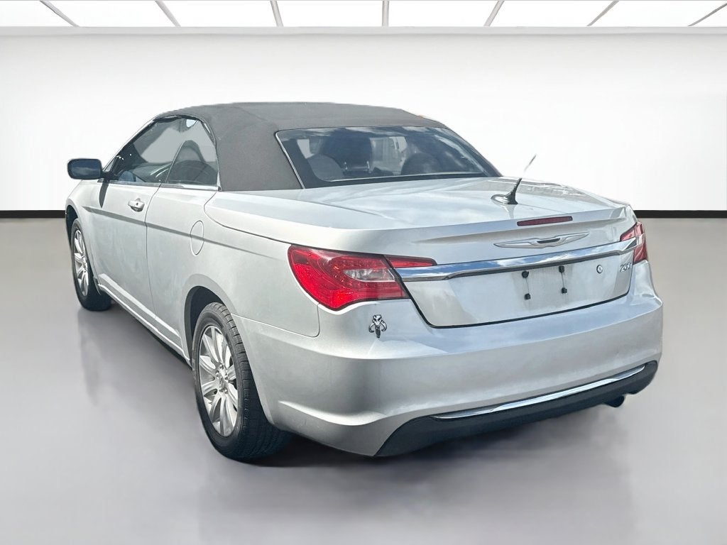 2011 Chrysler 200 Touring