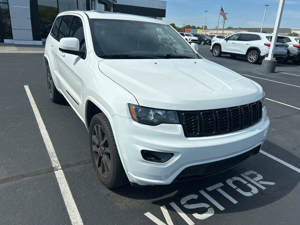 2017 Jeep Grand Cherokee Altitude 4x2
