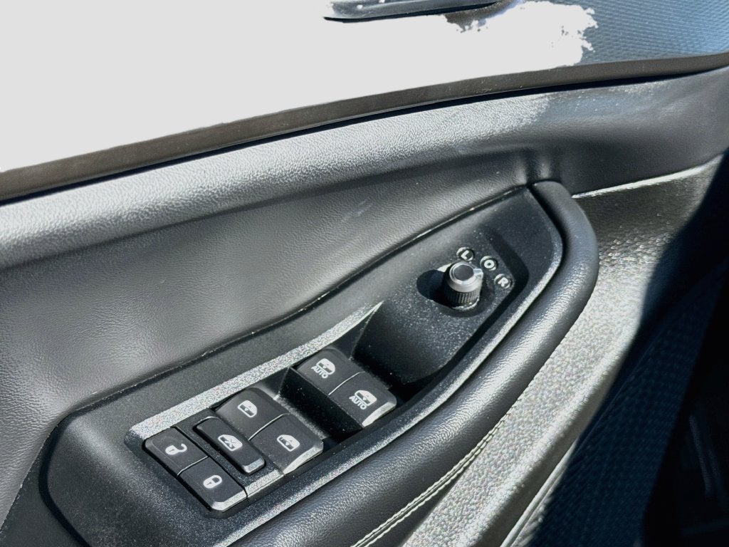 2023 Jeep Grand Cherokee L Laredo 4x4
