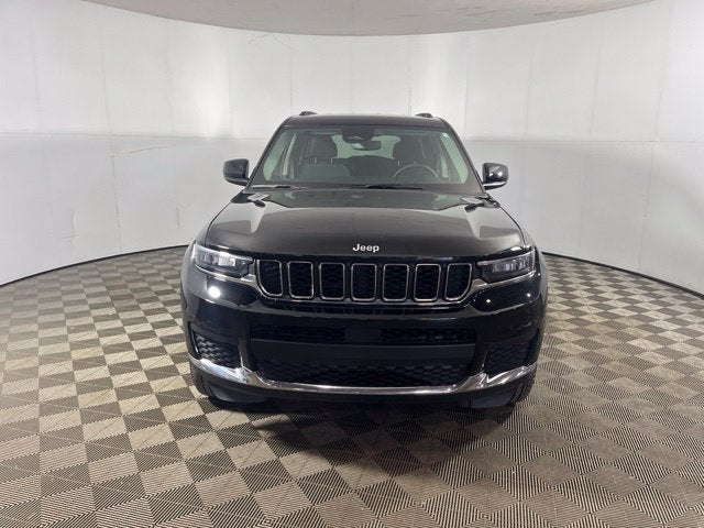 2023 Jeep Grand Cherokee L Laredo 4x4