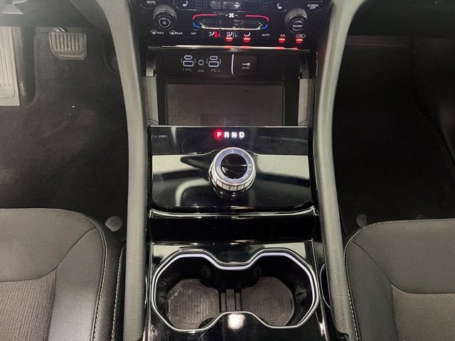 2023 Jeep Grand Cherokee L Laredo 4x4