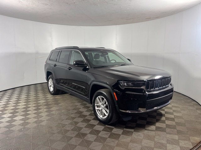 2023 Jeep Grand Cherokee L Laredo 4x4