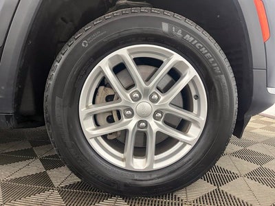 2023 Jeep Grand Cherokee L Laredo 4x4
