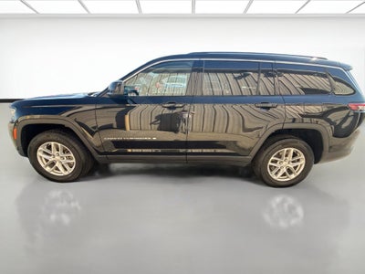2023 Jeep Grand Cherokee L Laredo 4x4