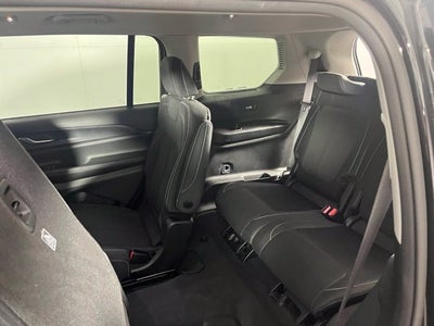 2023 Jeep Grand Cherokee L Laredo 4x4