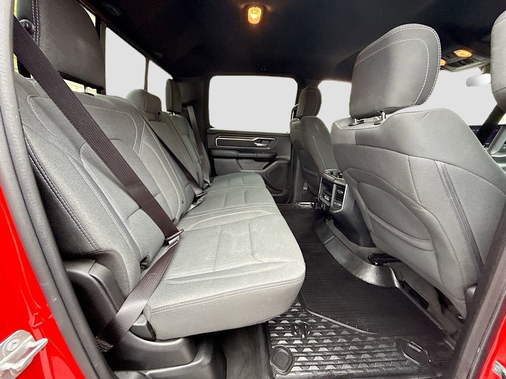 2021 RAM 1500 Big Horn Crew Cab 4x4 5'7" Box