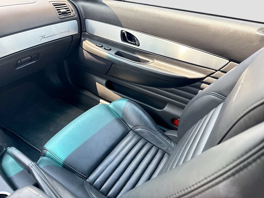 2002 Ford Thunderbird w/Hardtop Premium