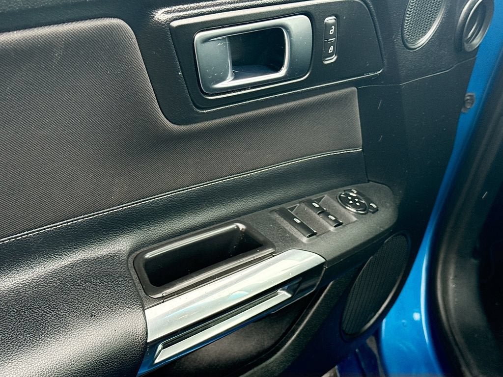 2020 Ford Mustang EcoBoost