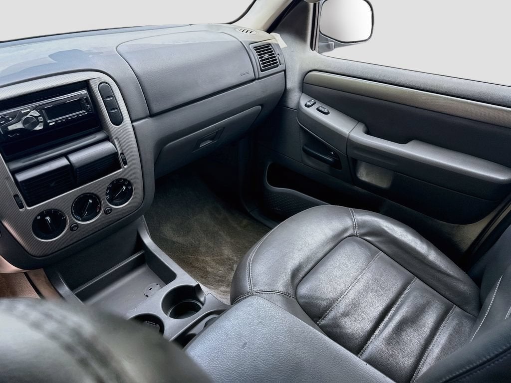 2003 Ford Explorer XLT