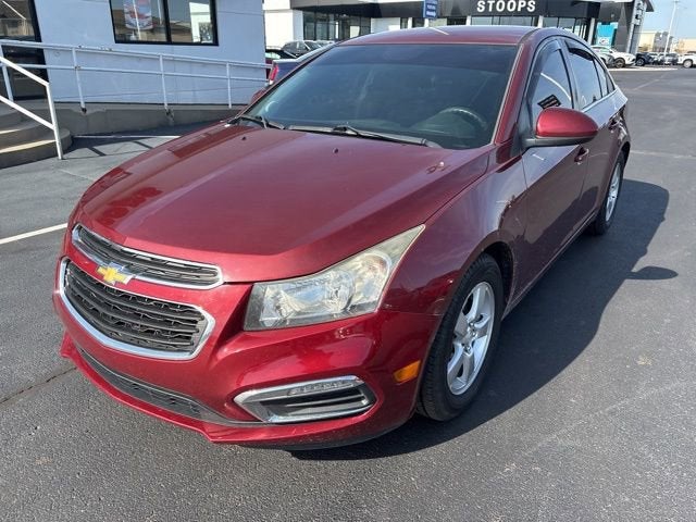 Used 2015 Chevrolet Cruze 1LT with VIN 1G1PD5SB5F7181412 for sale in Muncie, IN