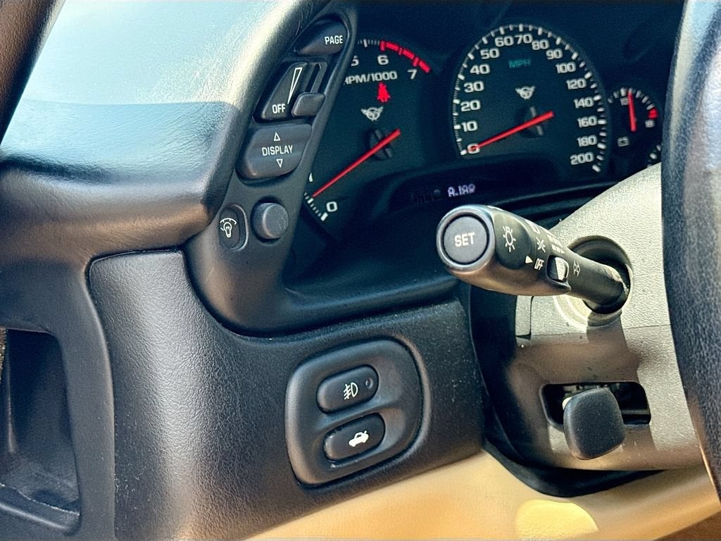 2001 Chevrolet Corvette Base