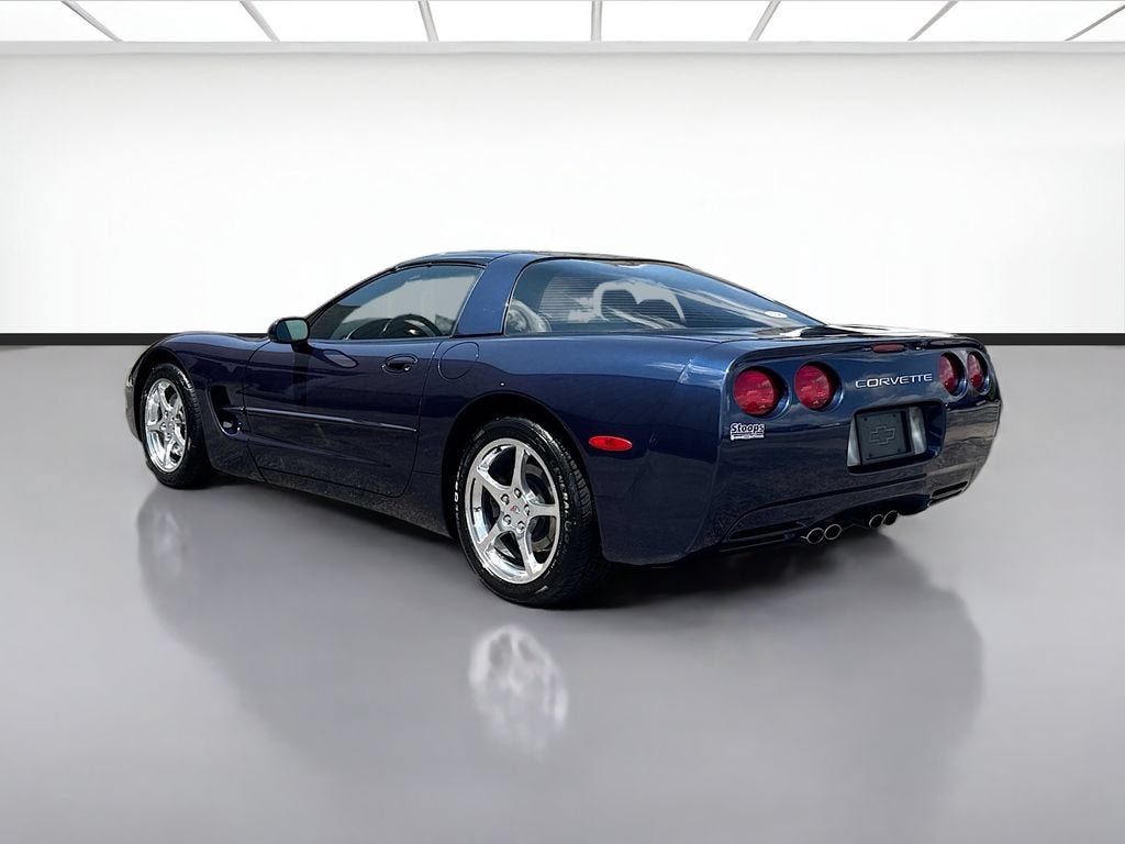 2001 Chevrolet Corvette Base