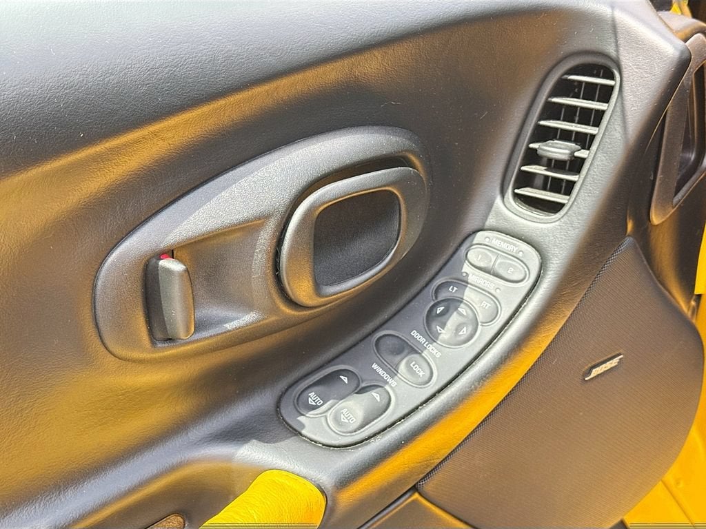 2002 Chevrolet Corvette Base