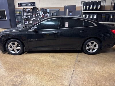 2022 Chevrolet Malibu LS