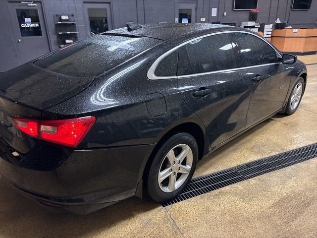 2022 Chevrolet Malibu LS