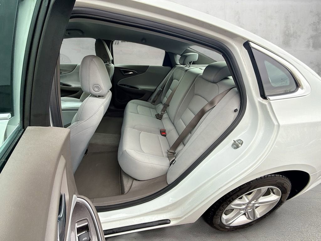 2021 Chevrolet Malibu LS