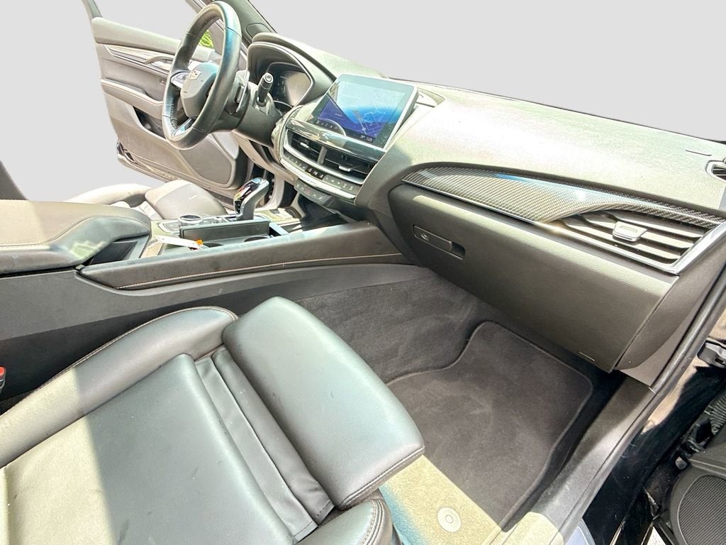 2022 Cadillac CT5 Sport