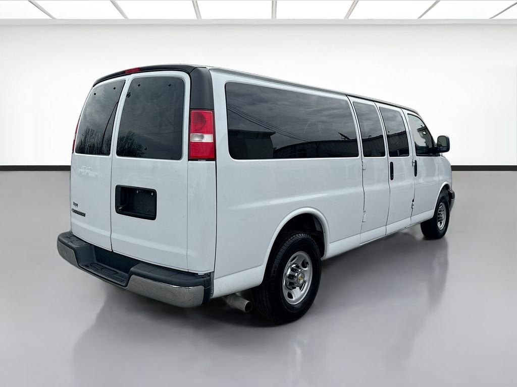 2019 Chevrolet Express Passenger 3500 LT