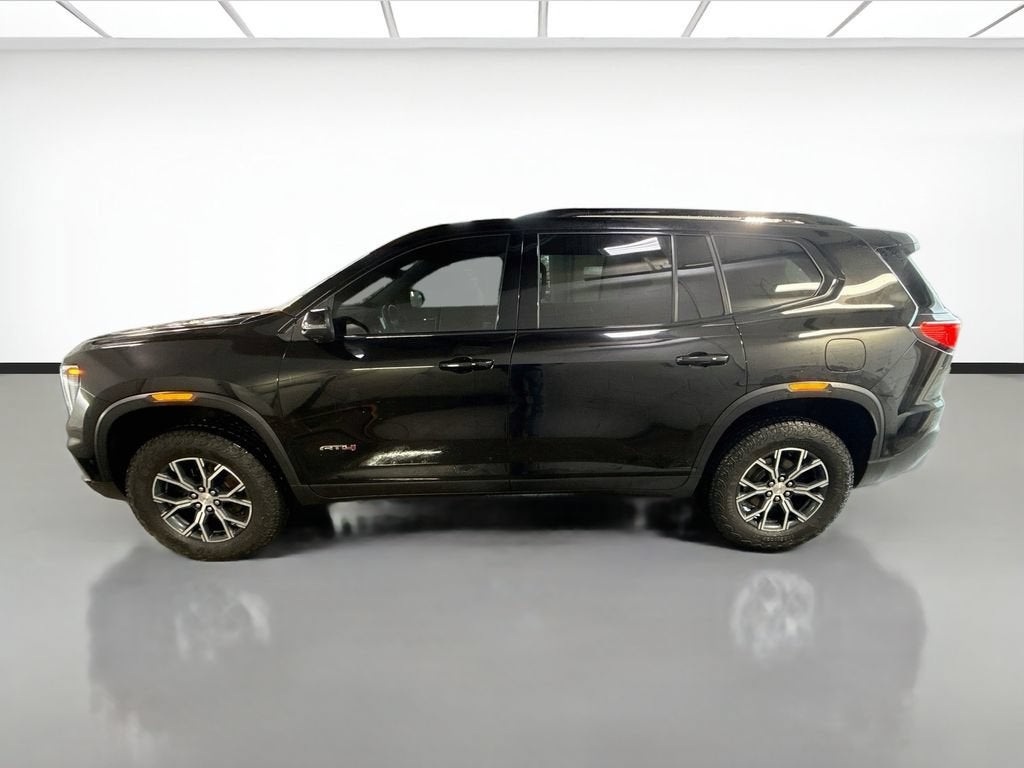 2024 GMC Acadia AT4
