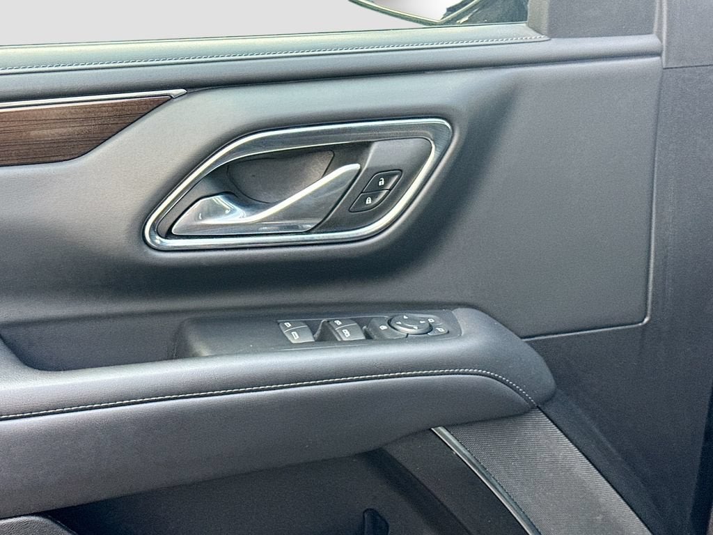 2024 GMC Yukon XL SLE