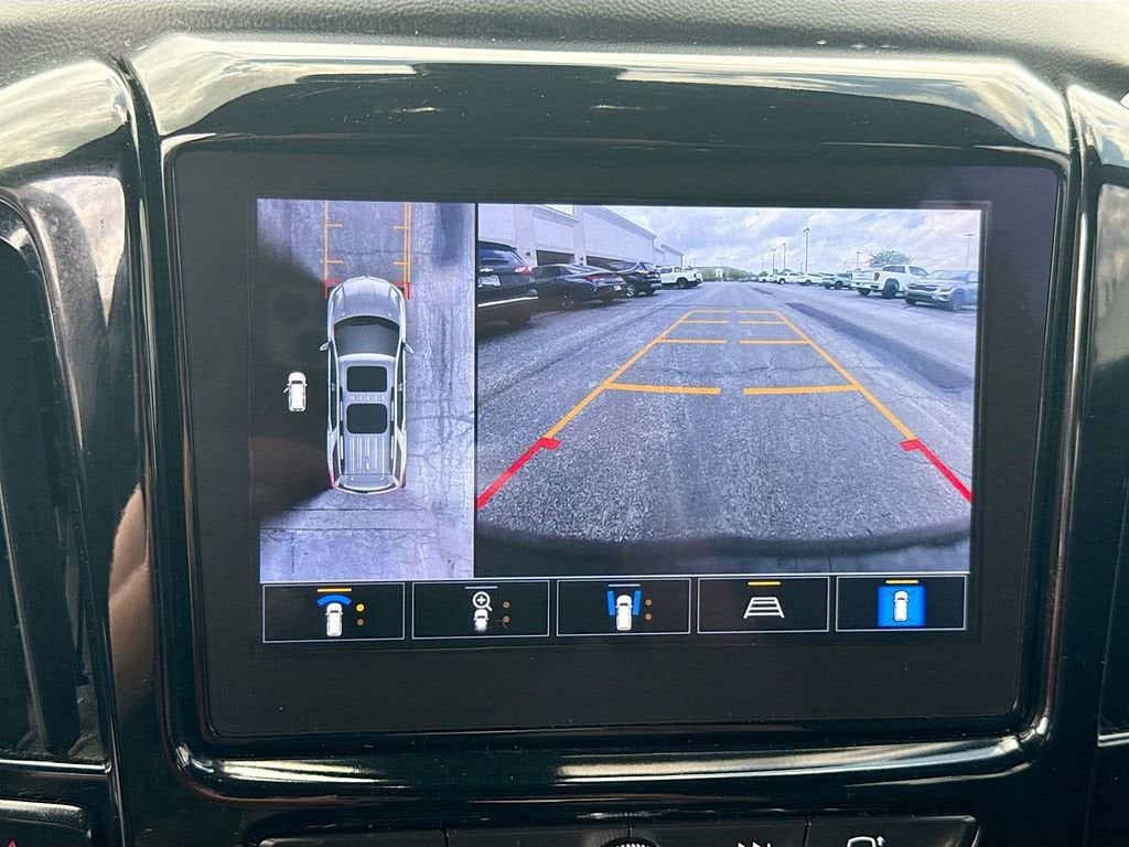 2022 Chevrolet Traverse RS
