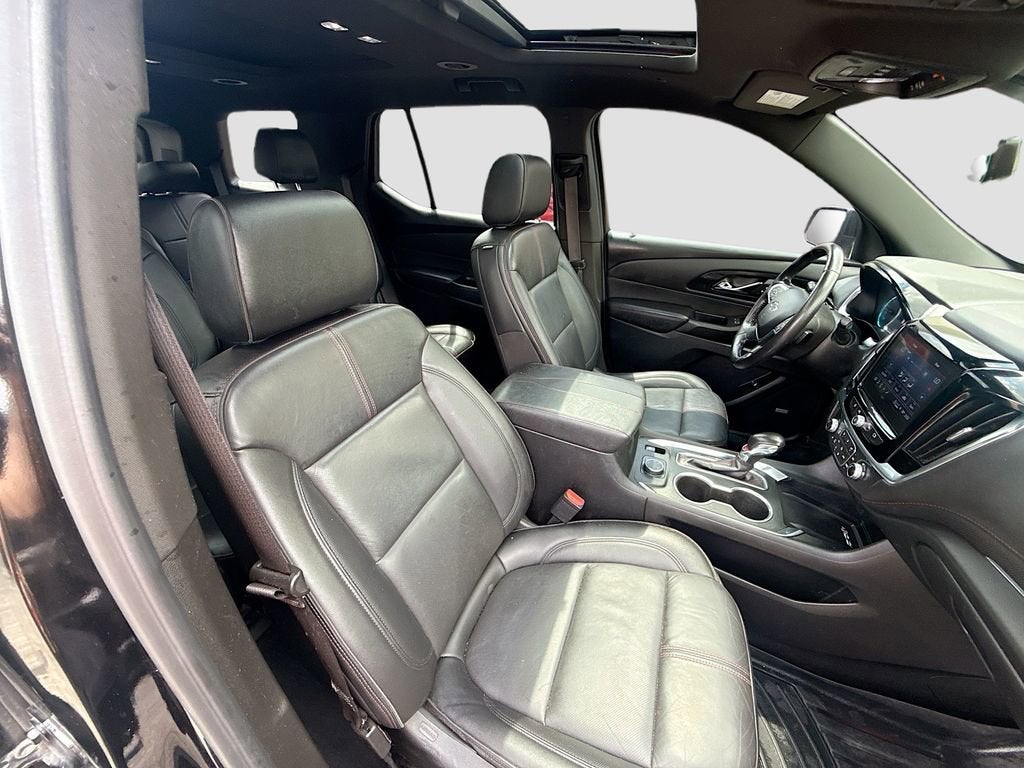 2022 Chevrolet Traverse RS