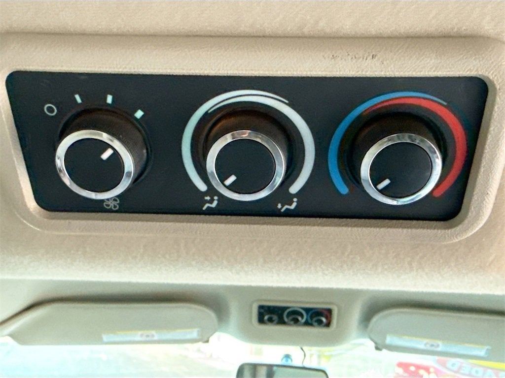 2015 Chevrolet Express Passenger 2500 LS