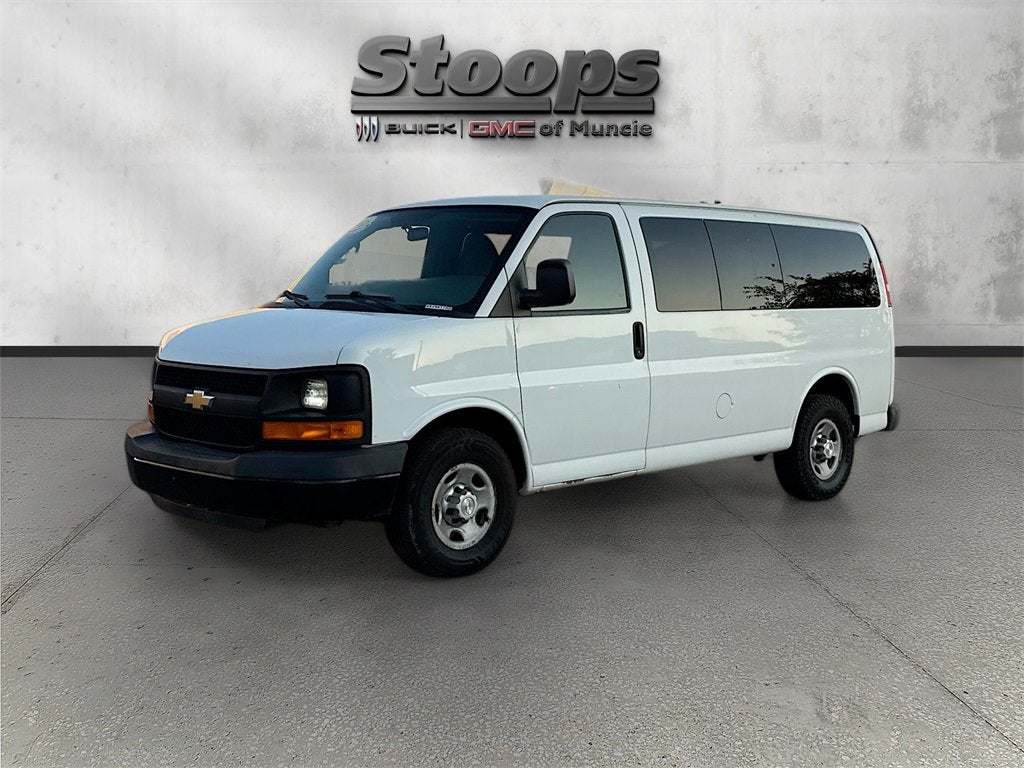 2015 Chevrolet Express Passenger 2500 LS