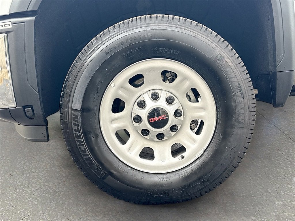 2025 GMC Sierra 2500 HD Pro