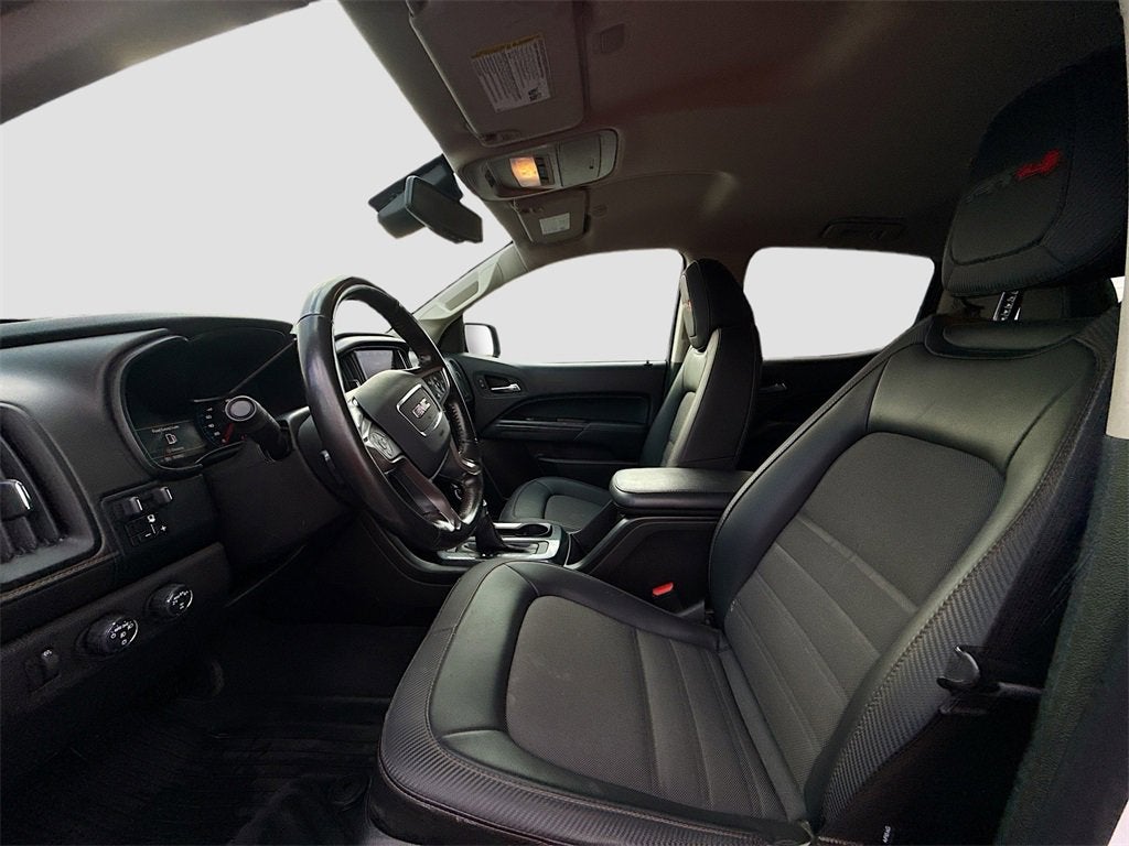 2022 GMC Canyon AT4 - Cloth