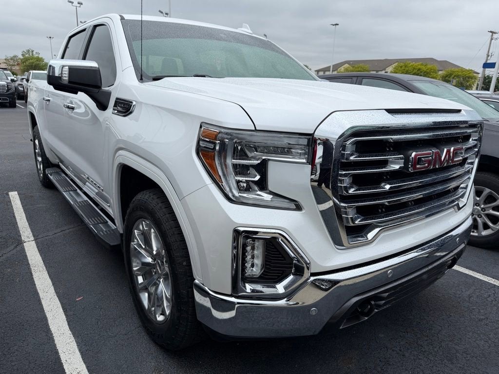 2020 GMC Sierra 4WD Crew Cab Short Box SLT's photo