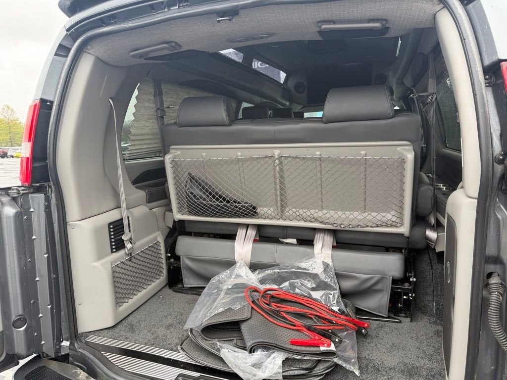 2023 GMC Savana Cargo 2500 Work Van