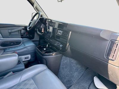2023 GMC Savana Cargo 2500 Work Van