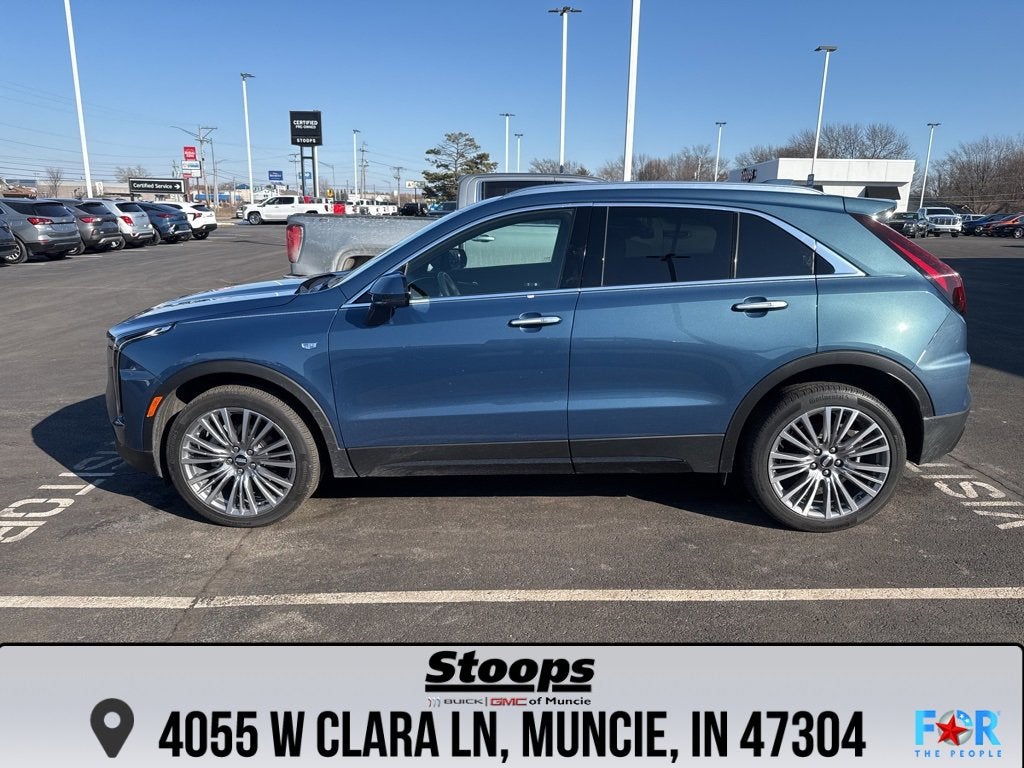 2025 Cadillac XT4 Premium Luxury