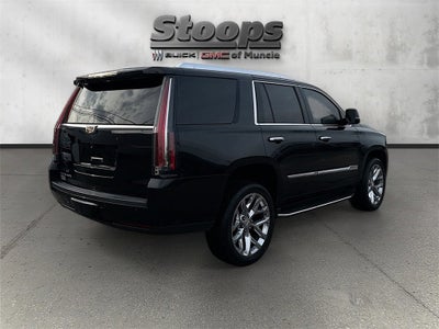 2017 Cadillac Escalade Luxury