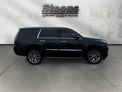 2017 Cadillac Escalade Luxury