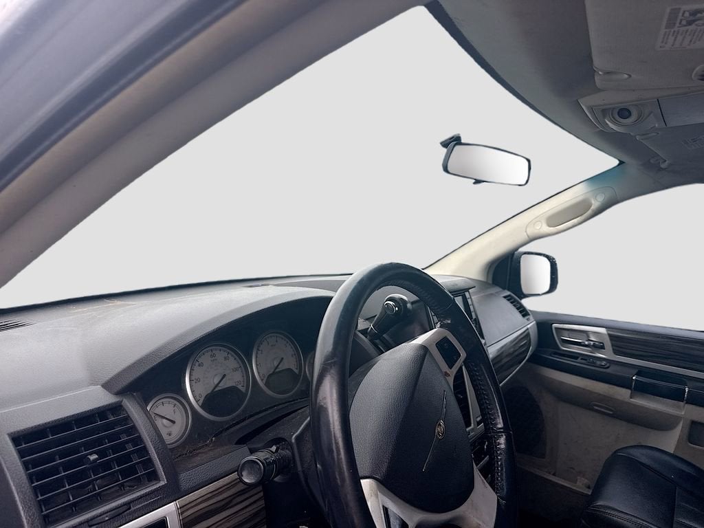 2010 Chrysler Town & Country Touring