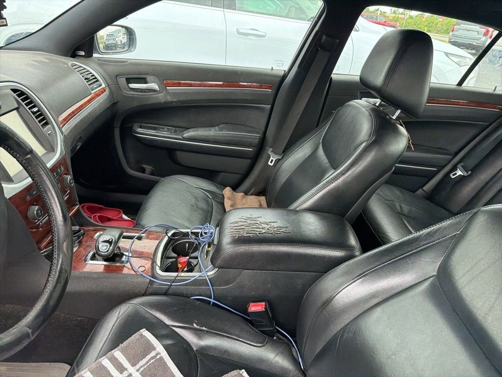 2012 Chrysler 300 Limited