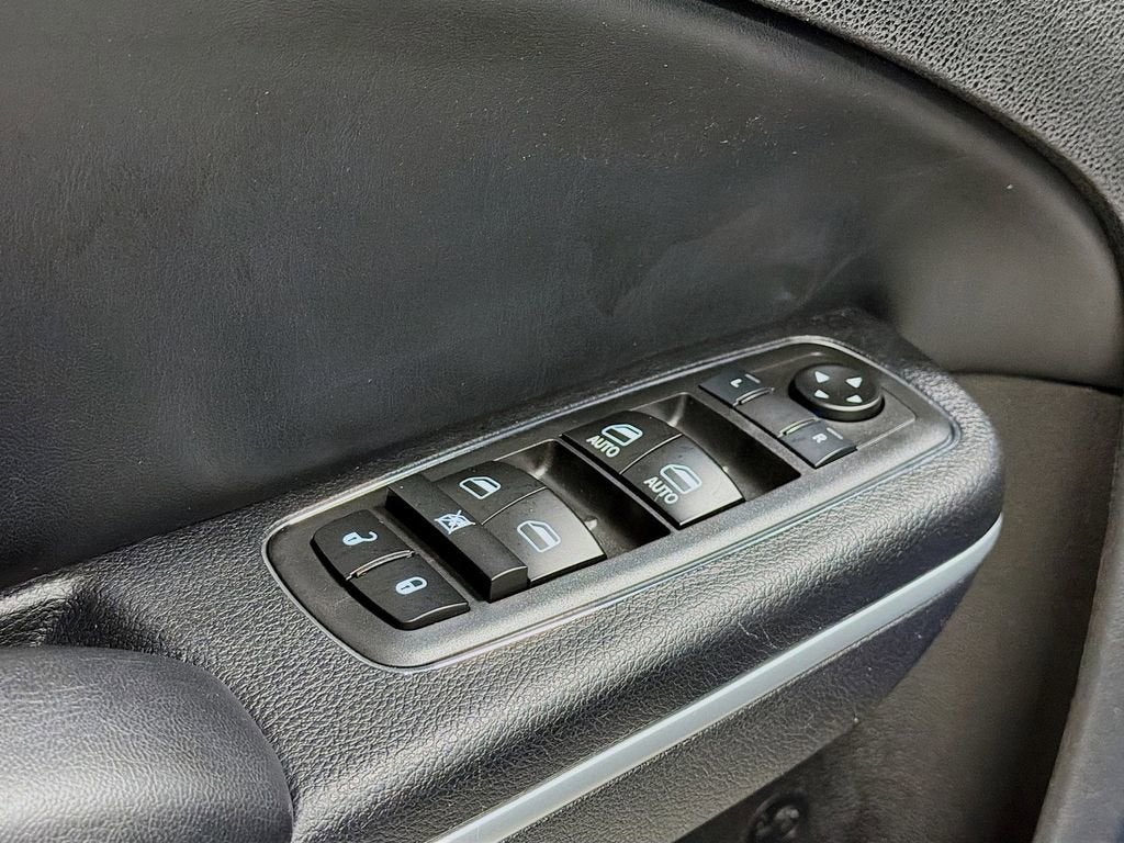 2022 Dodge Charger SXT RWD