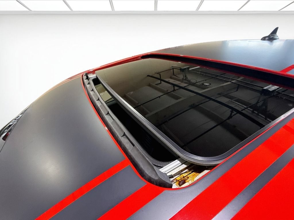 2016 Dodge Challenger 392 Hemi Scat Pack Shaker