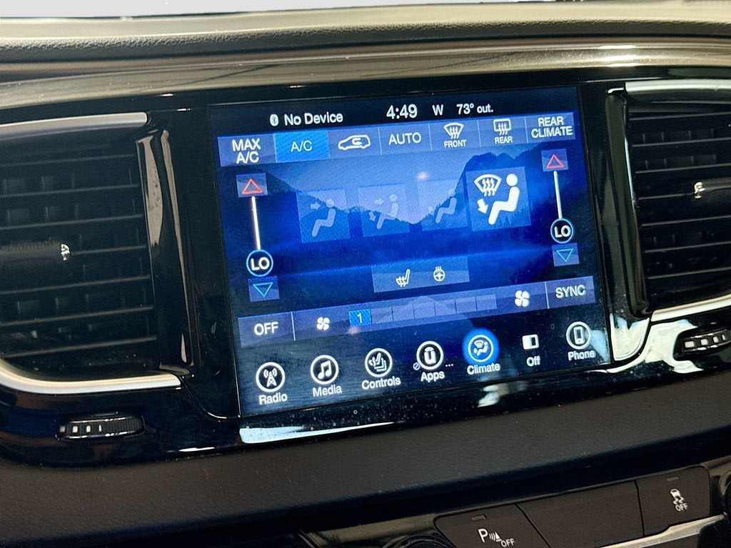 2017 Chrysler Pacifica Touring-L Plus