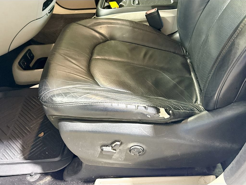 2017 Chrysler Pacifica Touring-L Plus