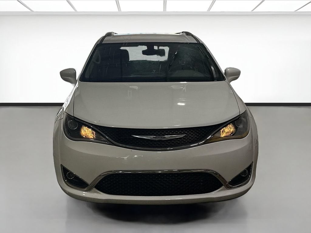 Used 2017 Chrysler Pacifica Touring-L Plus with VIN 2C4RC1EG1HR635711 for sale in Muncie, IN