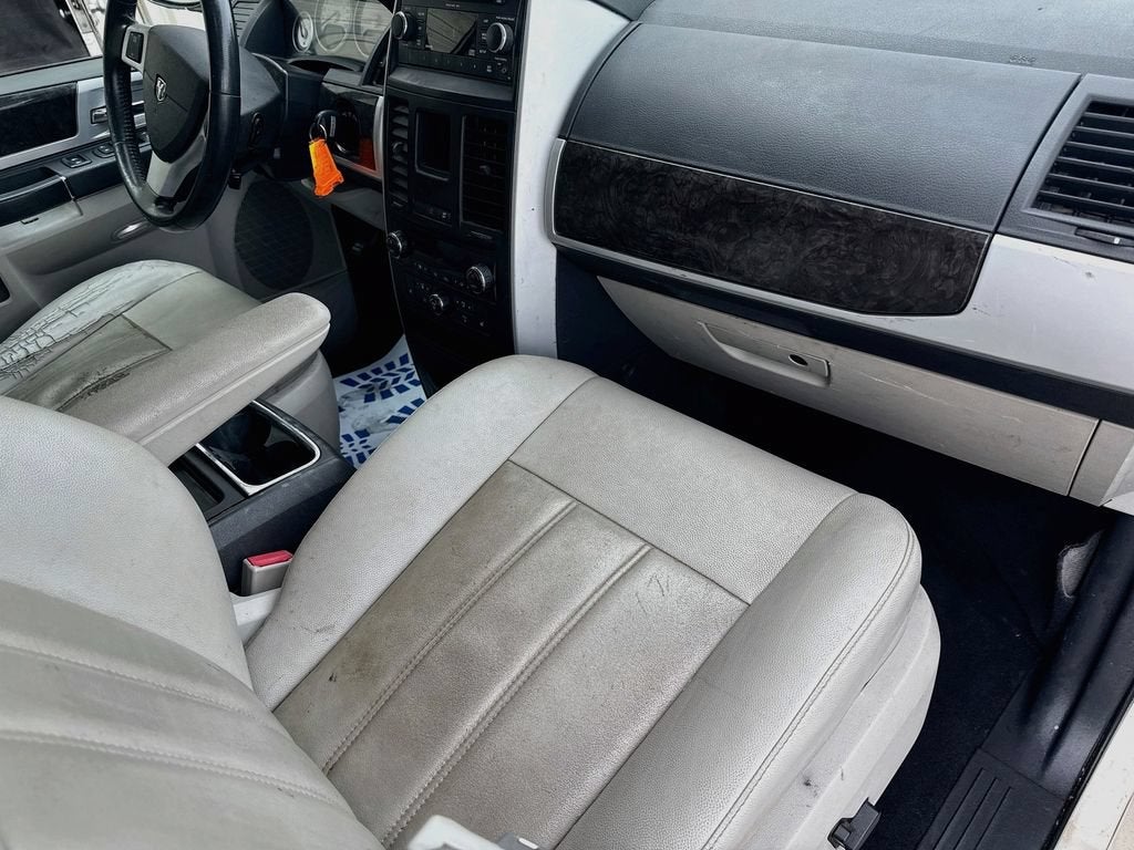 2010 Dodge Grand Caravan SXT