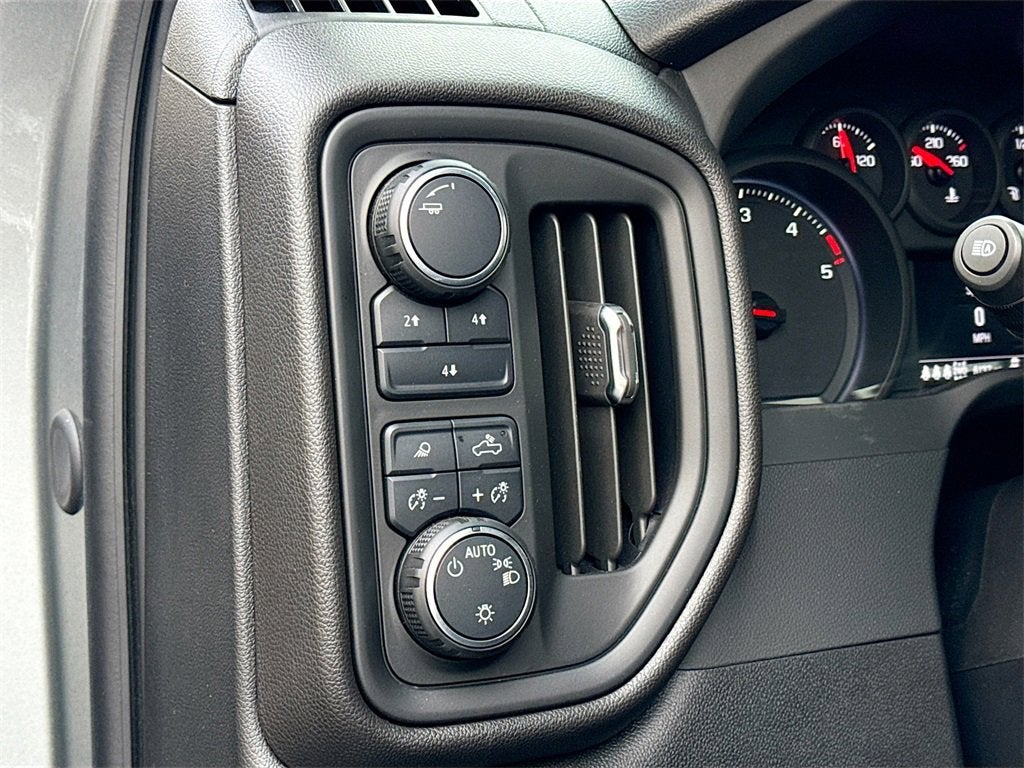 2025 Chevrolet Silverado 2500 HD Custom