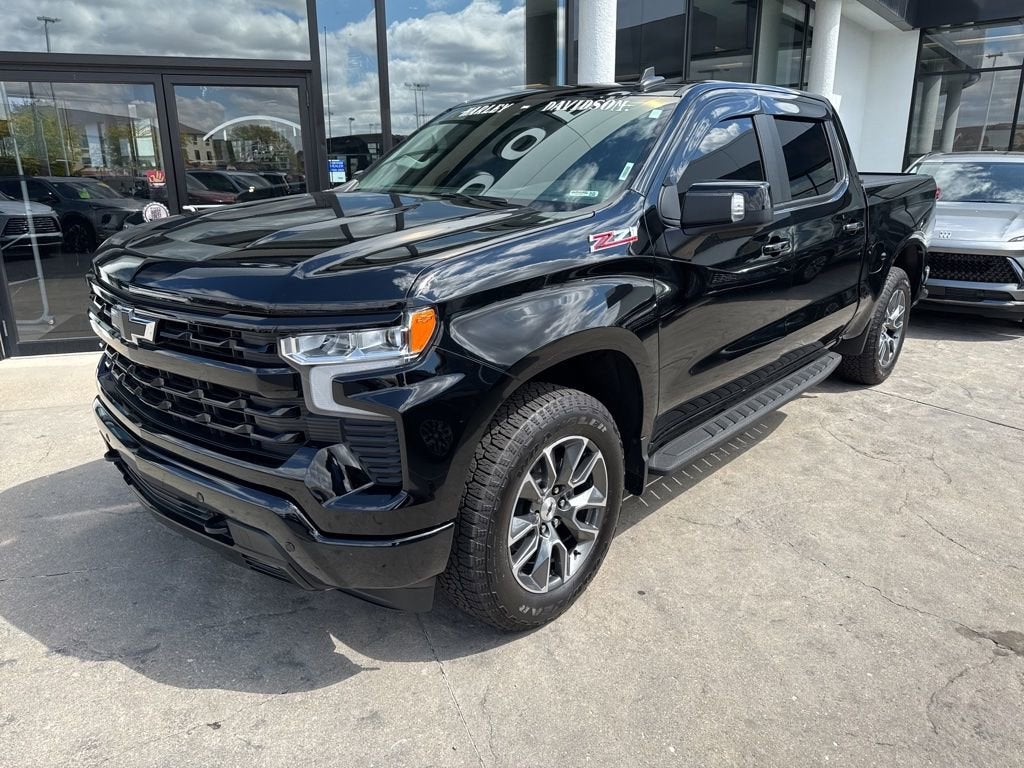 2025 Chevrolet Silverado 1500 RST
