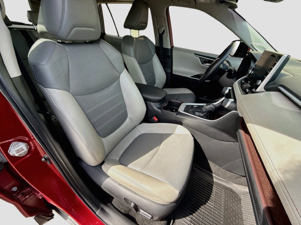 2022 Toyota RAV4 Limited