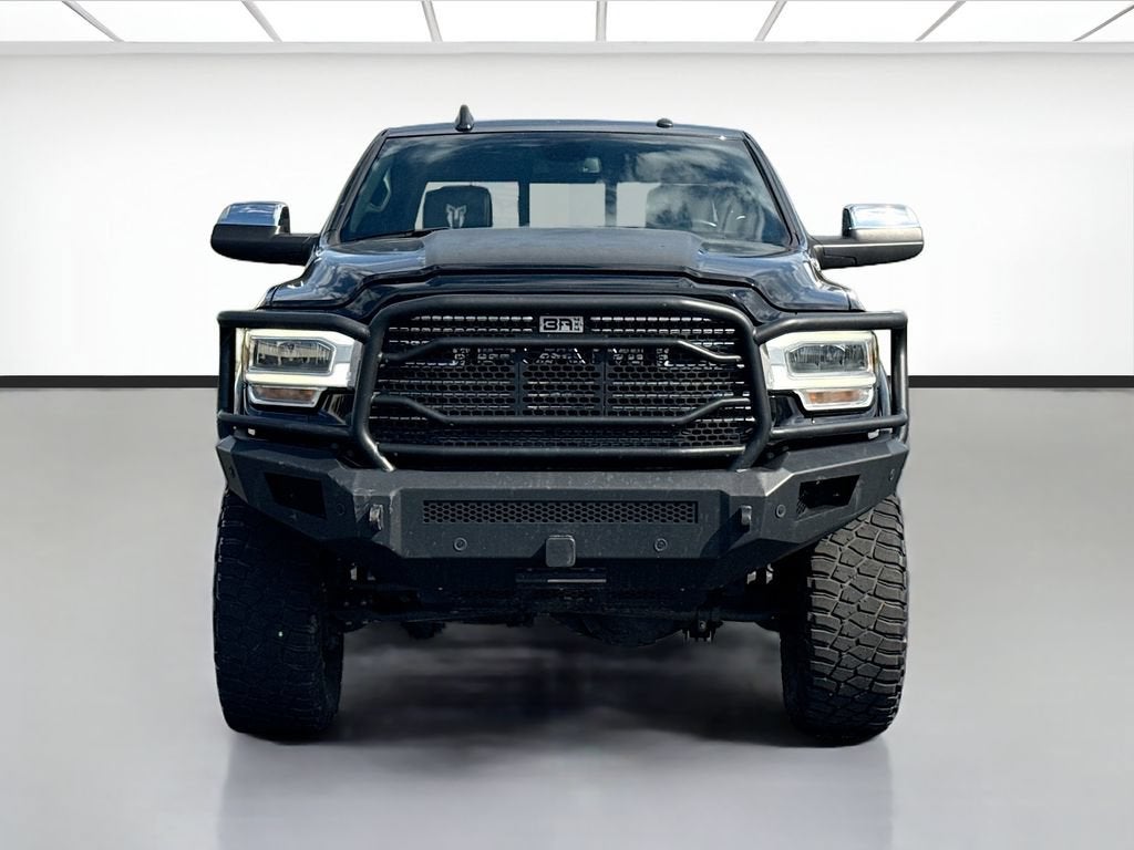 2022 RAM 3500 Laramie Crew Cab 4x4 8' Box
