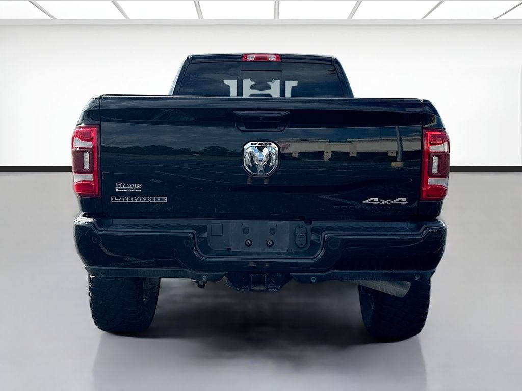 2022 RAM 3500 Laramie Crew Cab 4x4 8' Box